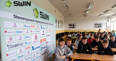 SWIN w Ostrołęce – edukacja o nowoczesnych izolacjach natryskowych w ZSZ nr 2