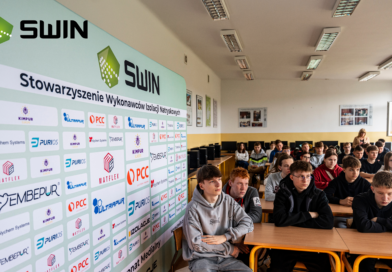 SWIN w Ostrołęce – edukacja o nowoczesnych izolacjach natryskowych w ZSZ nr 2